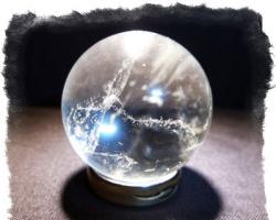 Instrucțiuni de utilizare a unei mingi de cristal Minge de clarviziune